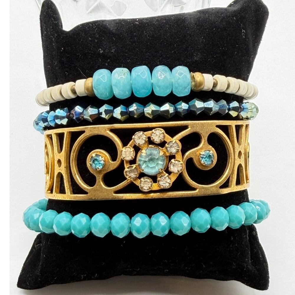 4-pc-Turquoise & Gold Bracelet Set